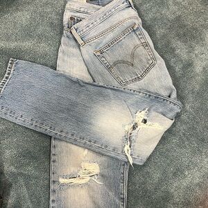 Levi jeans
